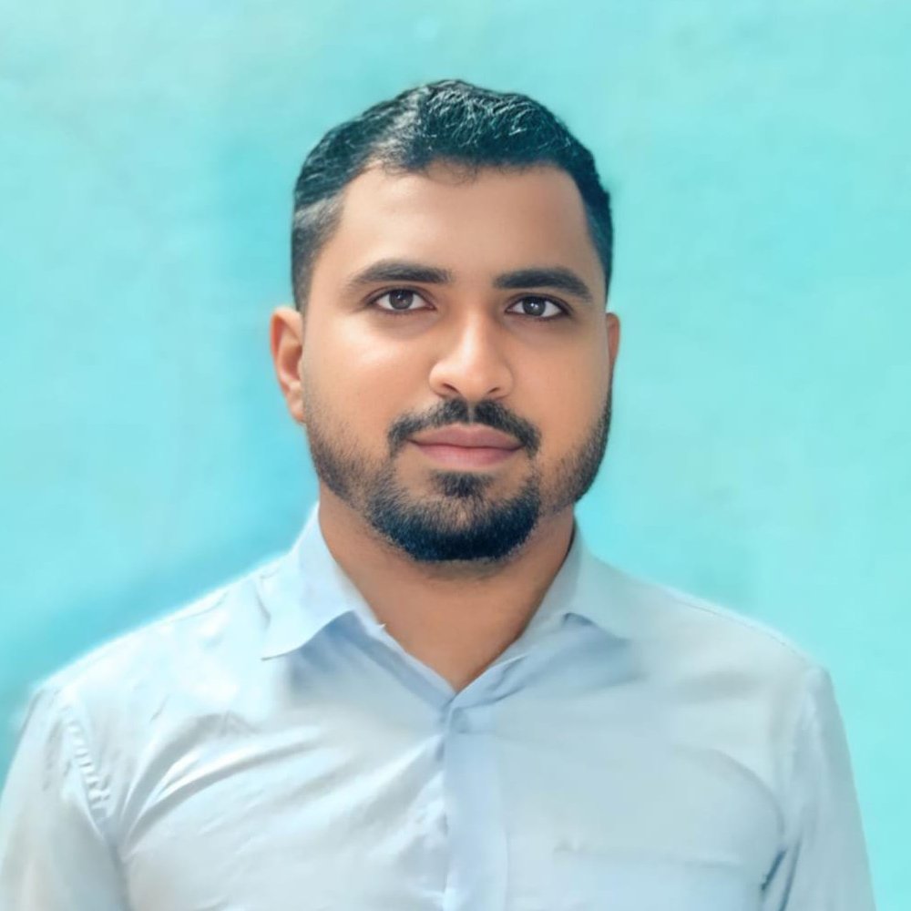 ম্যানেজারের ছবি